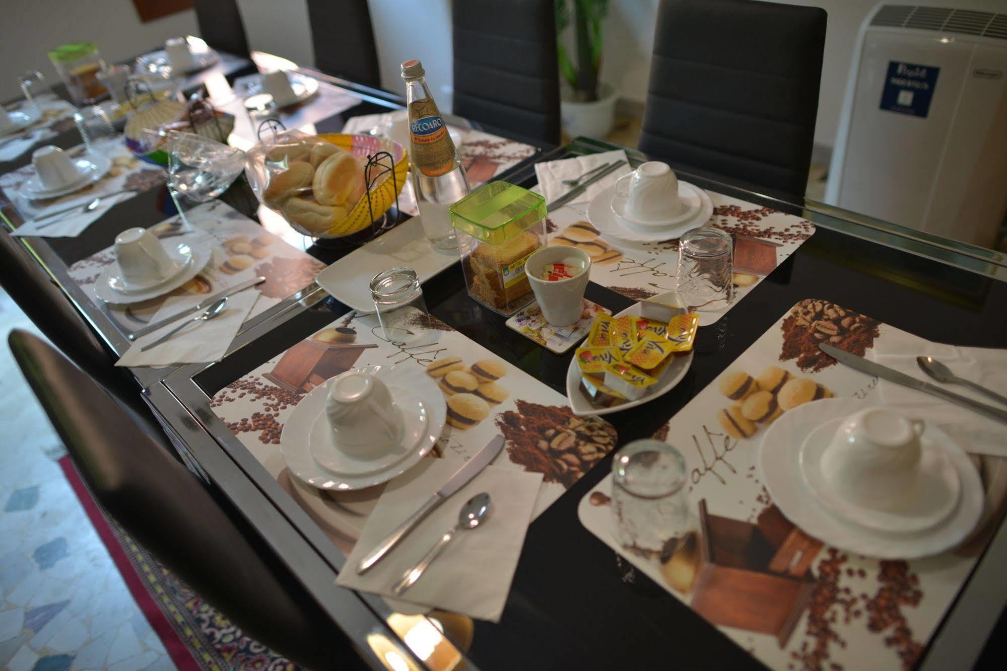 B&B Col Moschin Mestre Exterior foto
