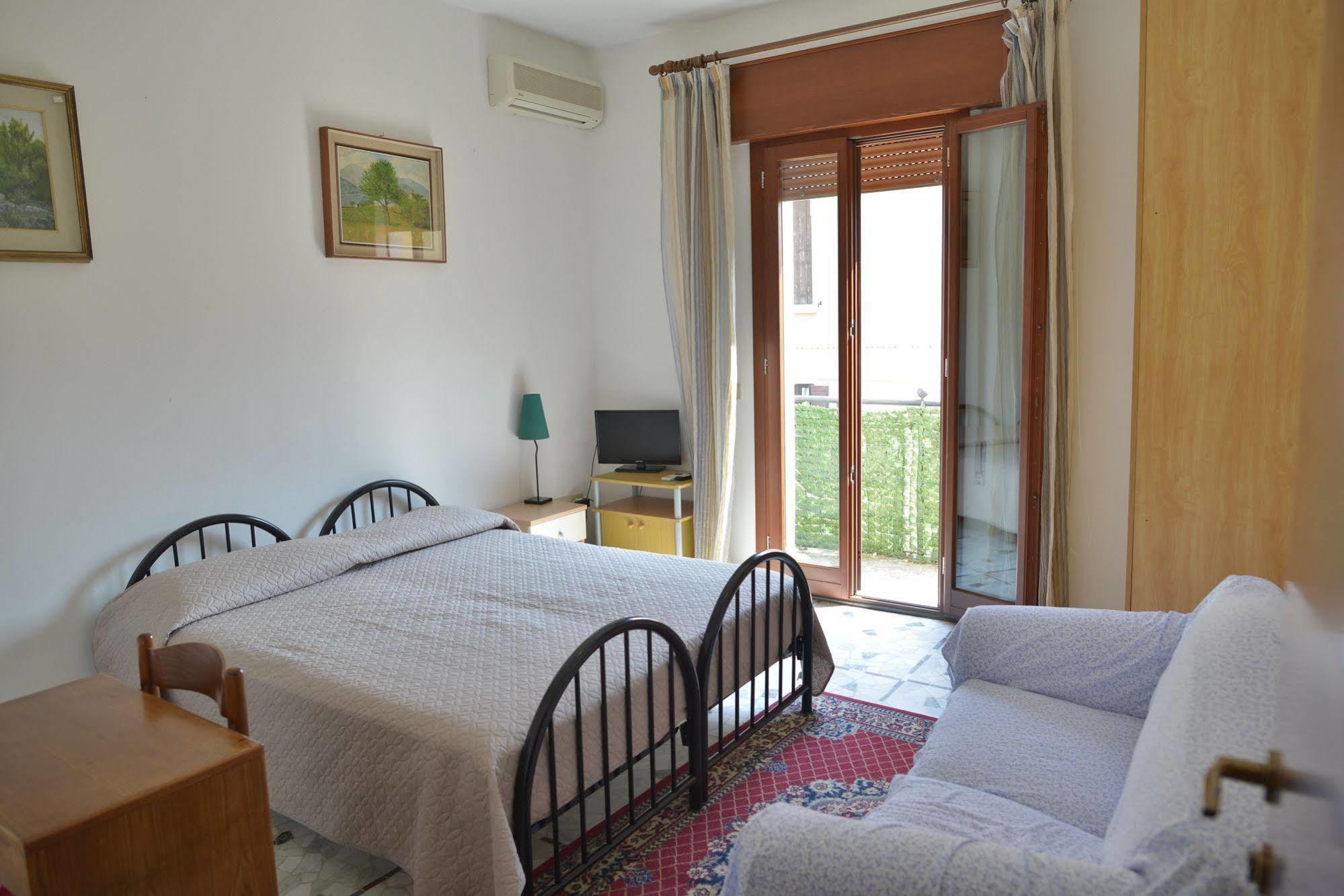 B&B Col Moschin Mestre Exterior foto